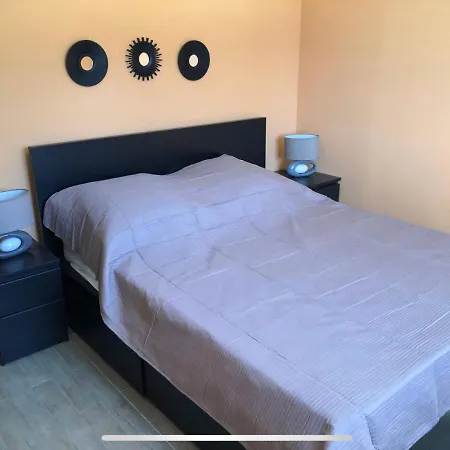 De Charme Avec Piscine Couverte Et 2500m2 De Terrain 호텔 Lablachère